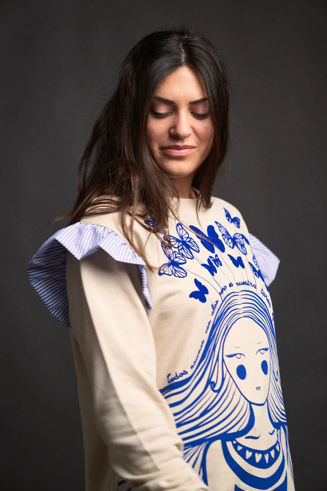 anabellee-sudaderamariposas_051_640x_crop_center (1) anabellee-sudaderamariposas_051_640x_crop_center (1)