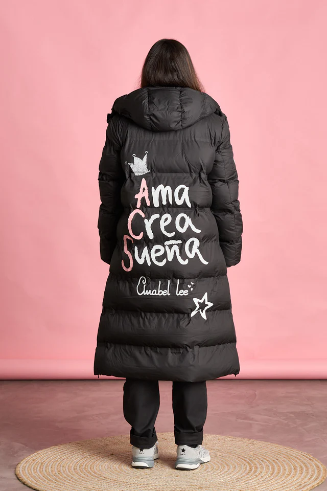 anabel_lee_plumifero_003_640x_crop_center anabel_lee_plumifero_003_640x_crop_center