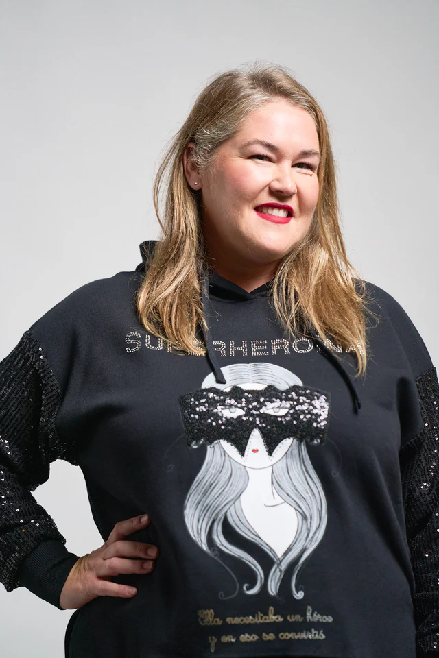 anabellee_sudaderasuperheroinatatiana_077_640x_crop_center anabellee_sudaderasuperheroinatatiana_077_640x_crop_center