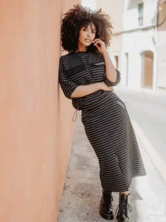 Falda cruz Sor Juana Inés