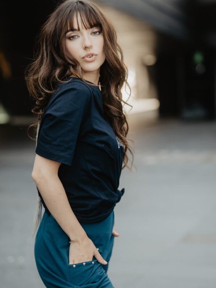 camiseta-negra-animosa-punk (1) camiseta-negra-animosa-punk (1)