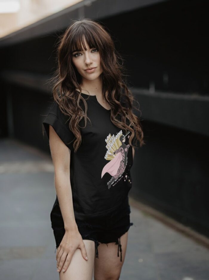camiseta-negra-simone-de-beauvoir-super-heroina (2)