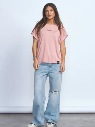 anabellee_camisetas_basicas_2026_001_640x_crop_center