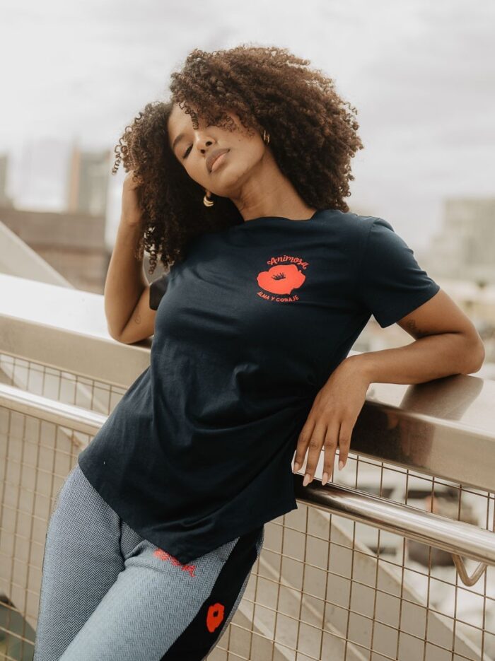 camiseta-amapolas-negra (3)